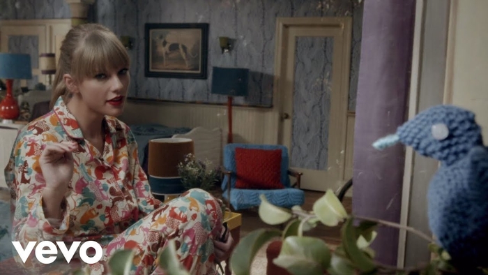 We Are Never Ever Getting Back Together - Taylor Swift